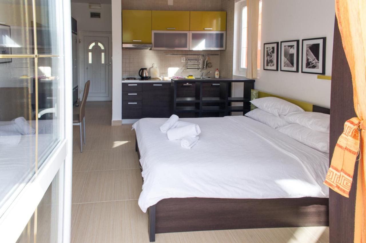 Alessandra Apartments สเวติ สเตฟาน ภายนอก รูปภาพ