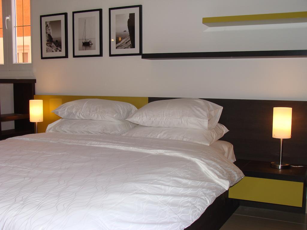 Alessandra Apartments สเวติ สเตฟาน ภายนอก รูปภาพ