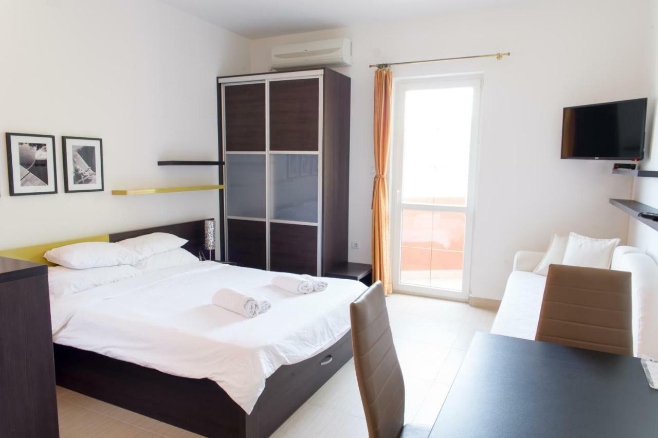Alessandra Apartments สเวติ สเตฟาน ภายนอก รูปภาพ