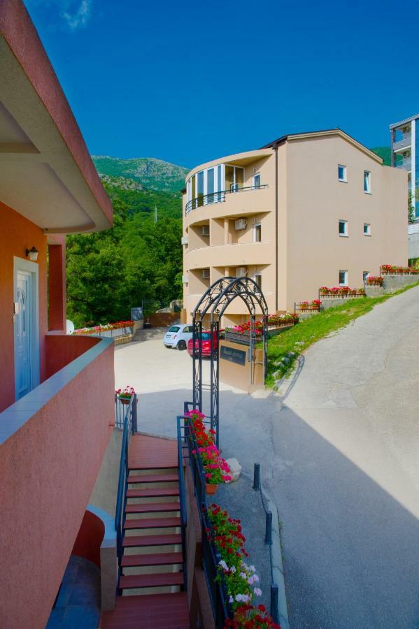 Alessandra Apartments สเวติ สเตฟาน ภายนอก รูปภาพ